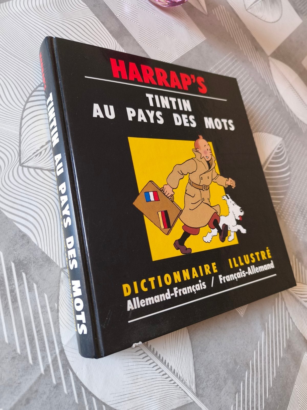 TINTIN AU PAYS DES MOTS - allemand/français, Une BD, Enlèvement ou Envoi, Comme neuf, Hergé
