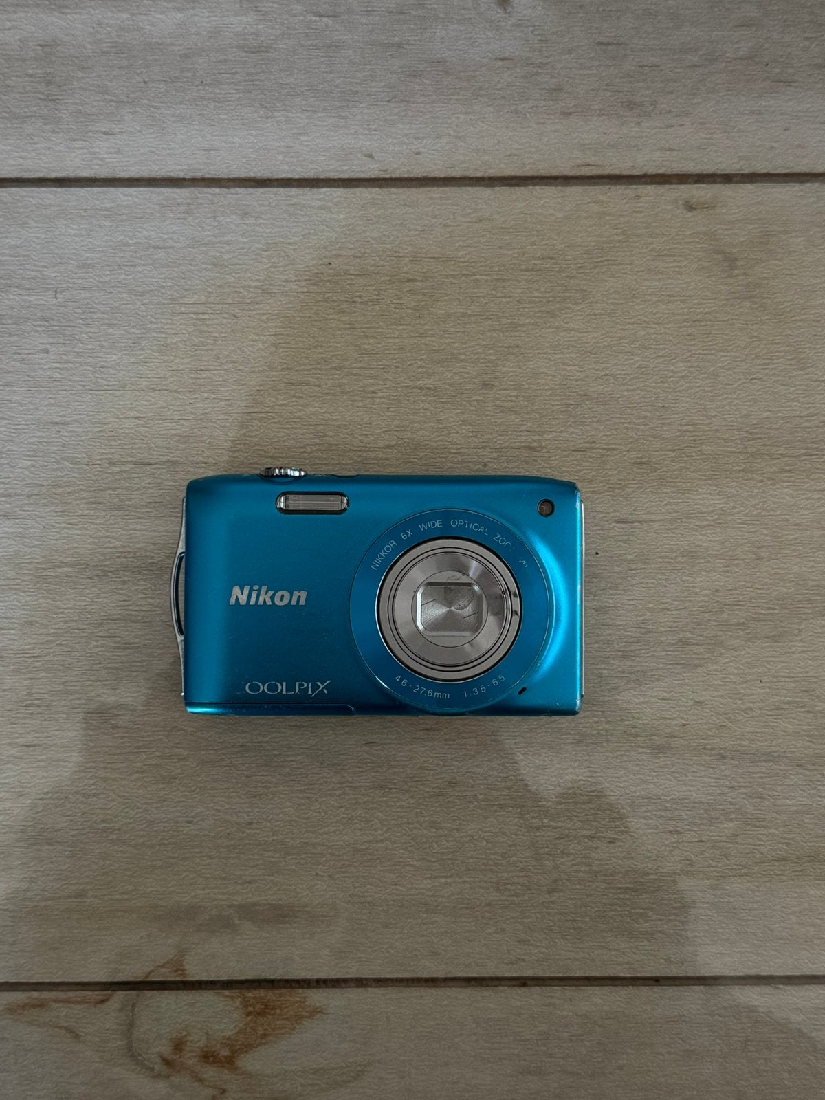 Nikon coolpix s3300, Audio, Tv en Foto, Fotocamera's Digitaal, Ophalen of Verzenden, Zo goed als nieuw, Canon