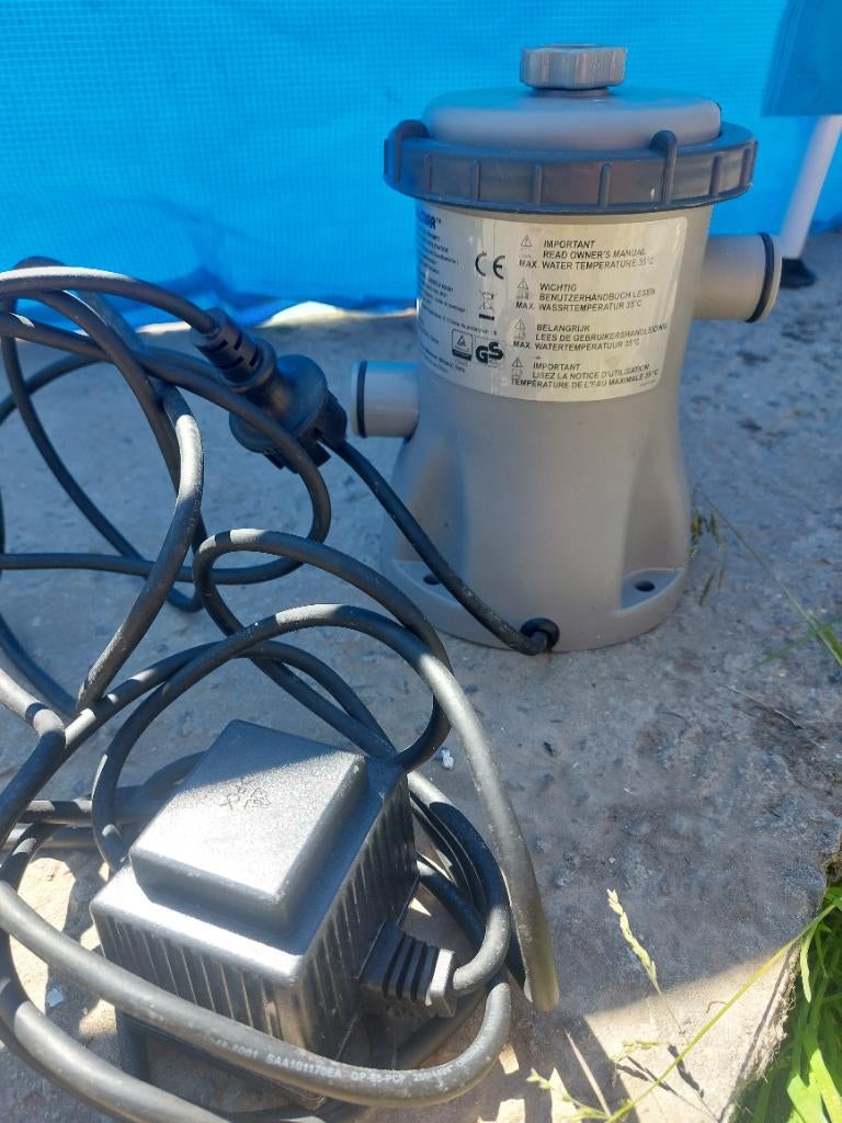 Pompe pour piscine, Enlèvement, Comme neuf, Pompe