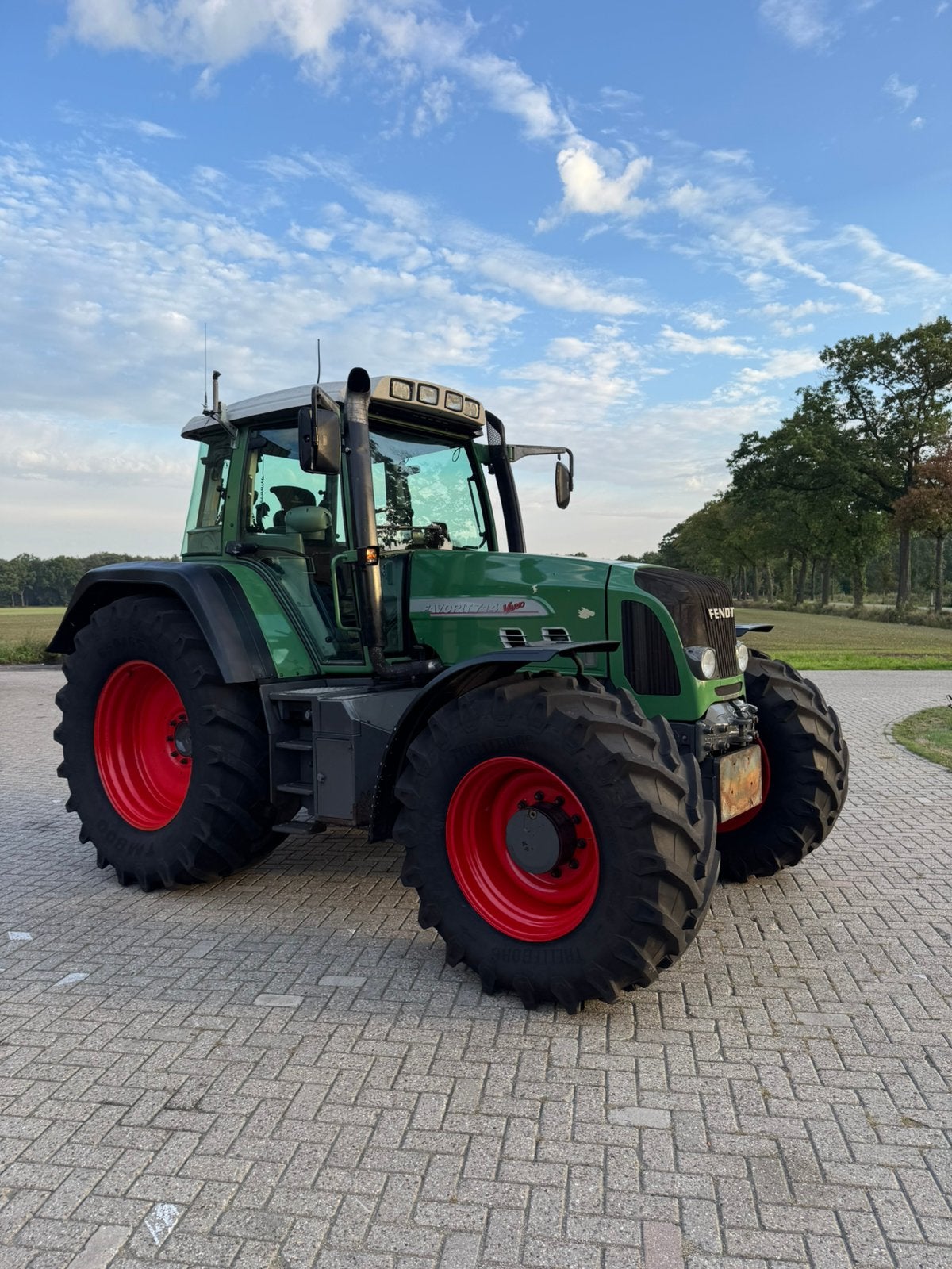 Fendt 714 com 2, Zakelijke goederen, Ophalen, Fendt
