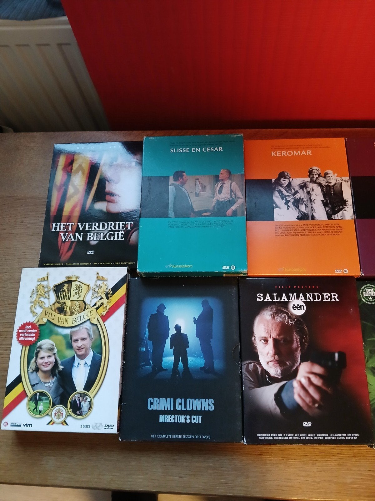 dvd boxen plus 10 bananen dozen vol dvd s 3 dozen cd's, Ophalen