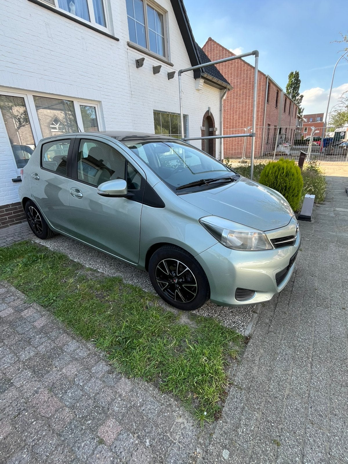 Toto yaris