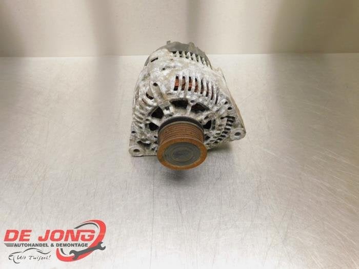 Dynamo d'un Mercedes E-Klasse, 3 mois de garantie, Utilisé, -, -
