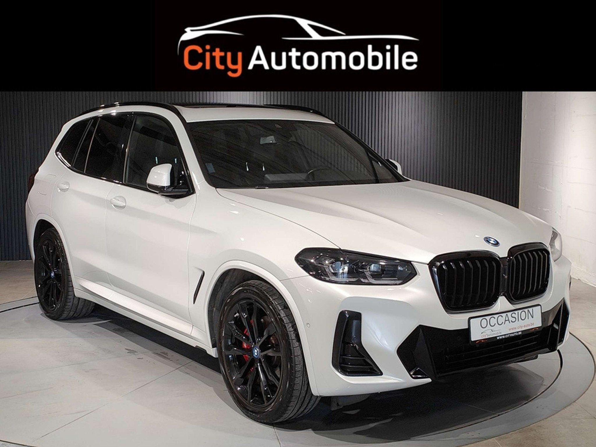 BMW X3 X3 XDRIVE30e PACK M CARPLAY CAMERA 360 TOIT OUVRAN, Automaat, 1998 cc, Gebruikt, Lichtsensor