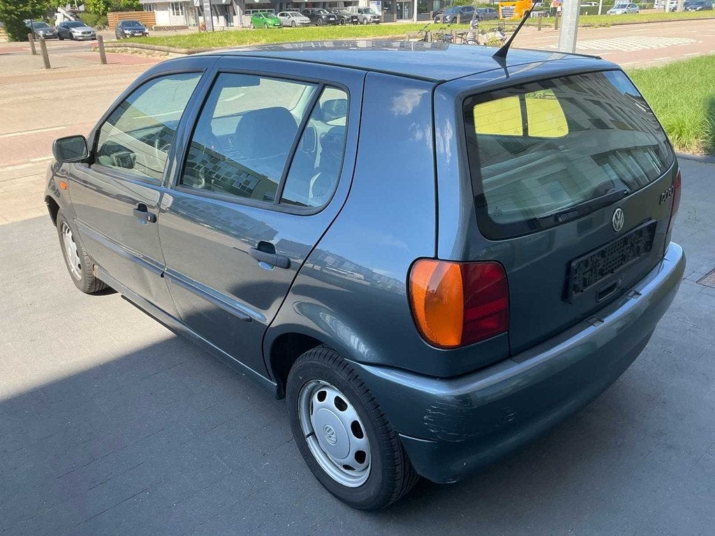 Voiture particulière Peugeot Polo 1995, Autos, Peugeot, Autres modèles, Achat, Entreprise, Boîte manuelle
