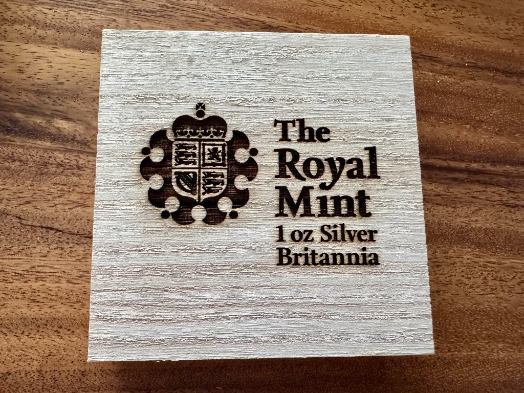 HOUTEN OPBERGDOOSJE / ETUI – THE ROYAL MINT BRITANNIA, Enlèvement ou Envoi