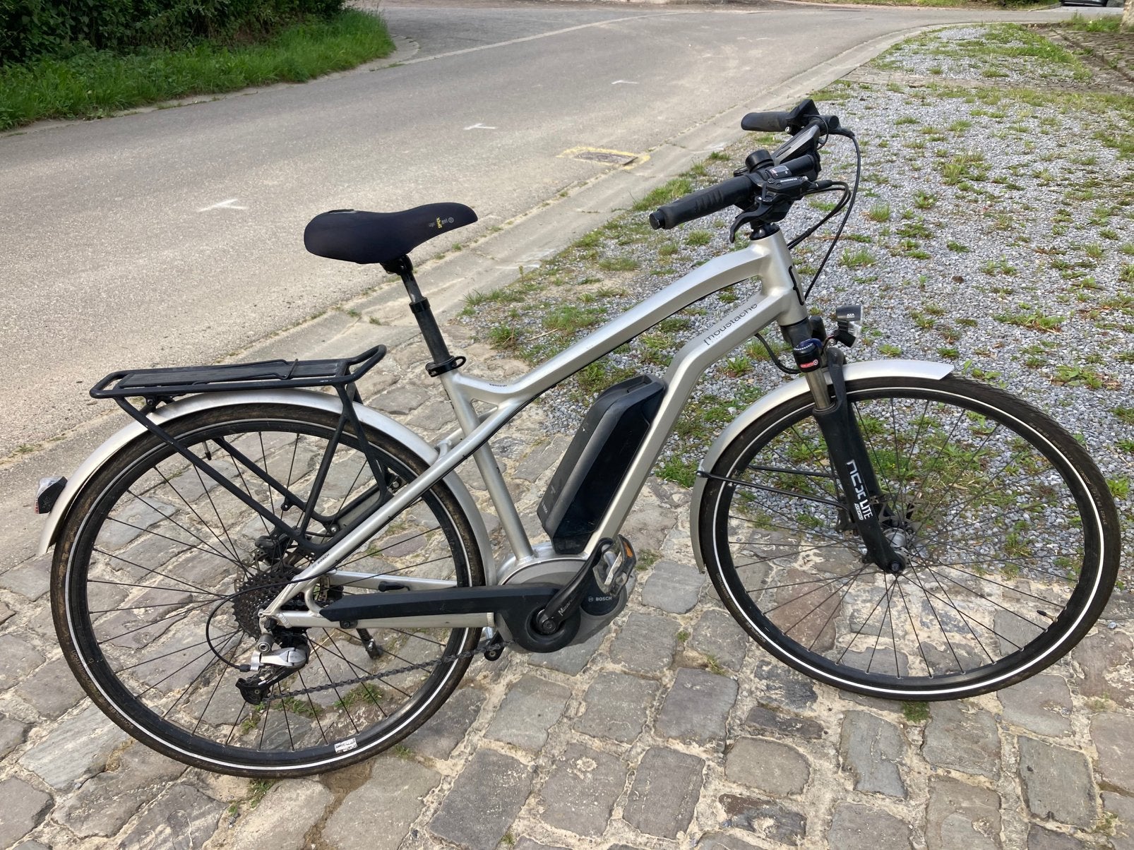E-bike Moustache Samedi 28 Silver, Fietsen en Brommers, Ophalen, Zo goed als nieuw, Moustache