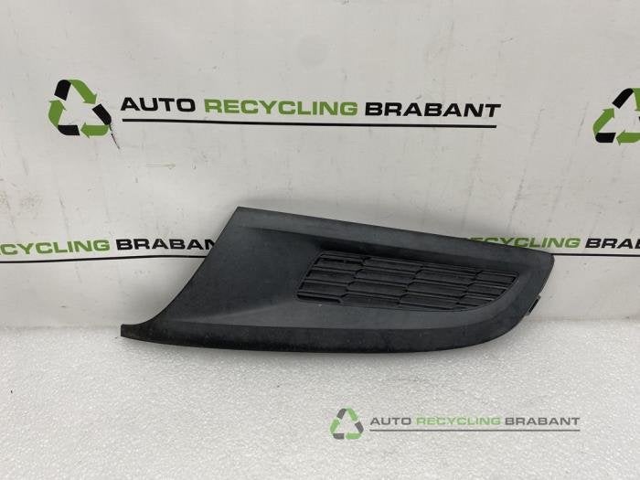 Pare-chocs grille d'un Volkswagen Polo, -, 3 mois de garantie, Utilisé, -