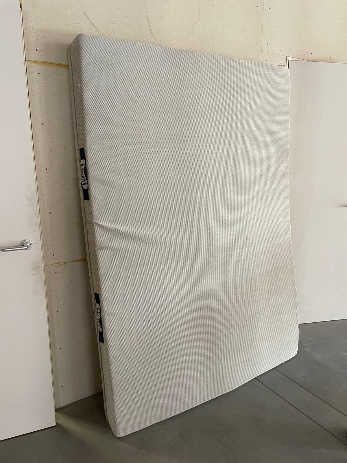 Matelas 140 x 200 à donner, Maison & Meubles, Enlèvement, Comme neuf, Matelas