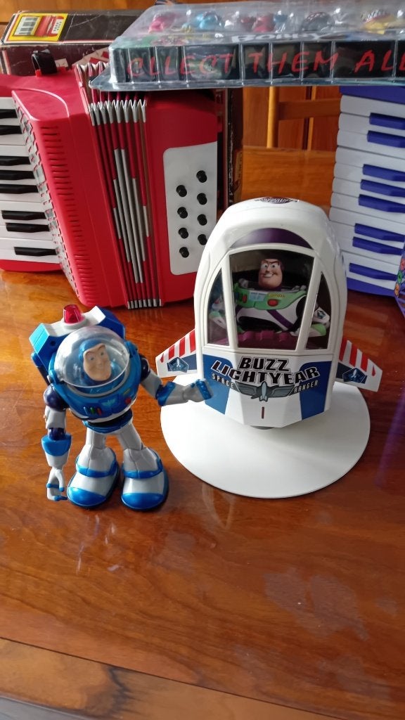 Buzz Lightyear, Enlèvement