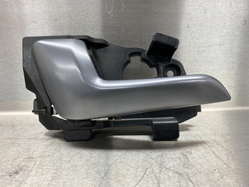 POIGNEE EXTERIEURE AVANT GAUCHE Kia Rio III (UB), Autos : Pièces & Accessoires, Carrosserie & Tôlerie, Kia, Avant, Gauche, Utilisé
