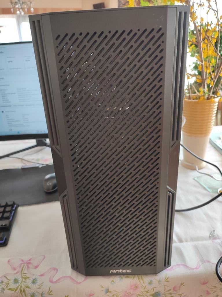 Desktop i3 9th gen 16gb ram, Enlèvement, HDD