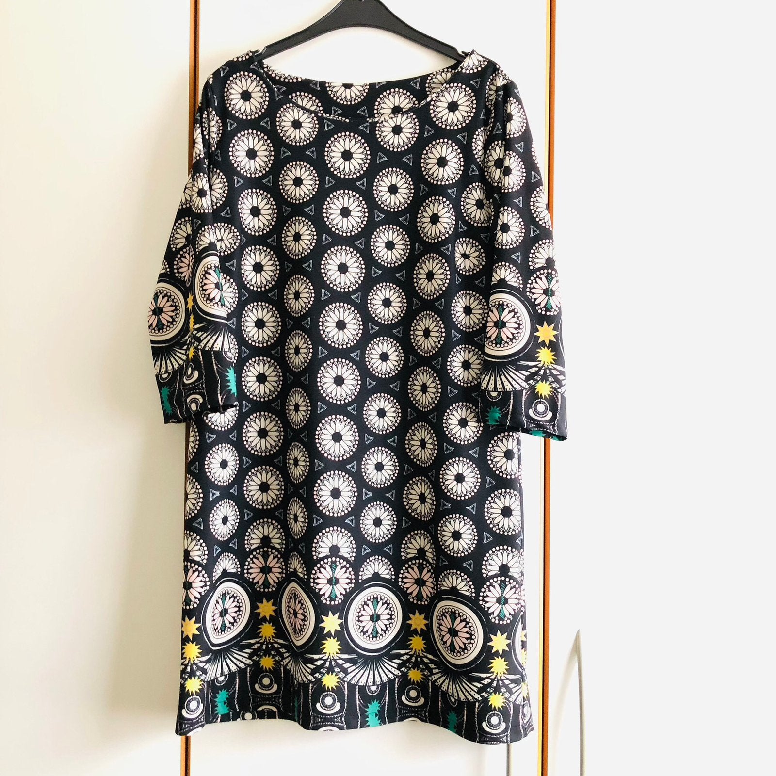 Robe taille 40/42 impeccable Angleur, Vêtements | Femmes, Grandes tailles, Enlèvement, Comme neuf, Robe