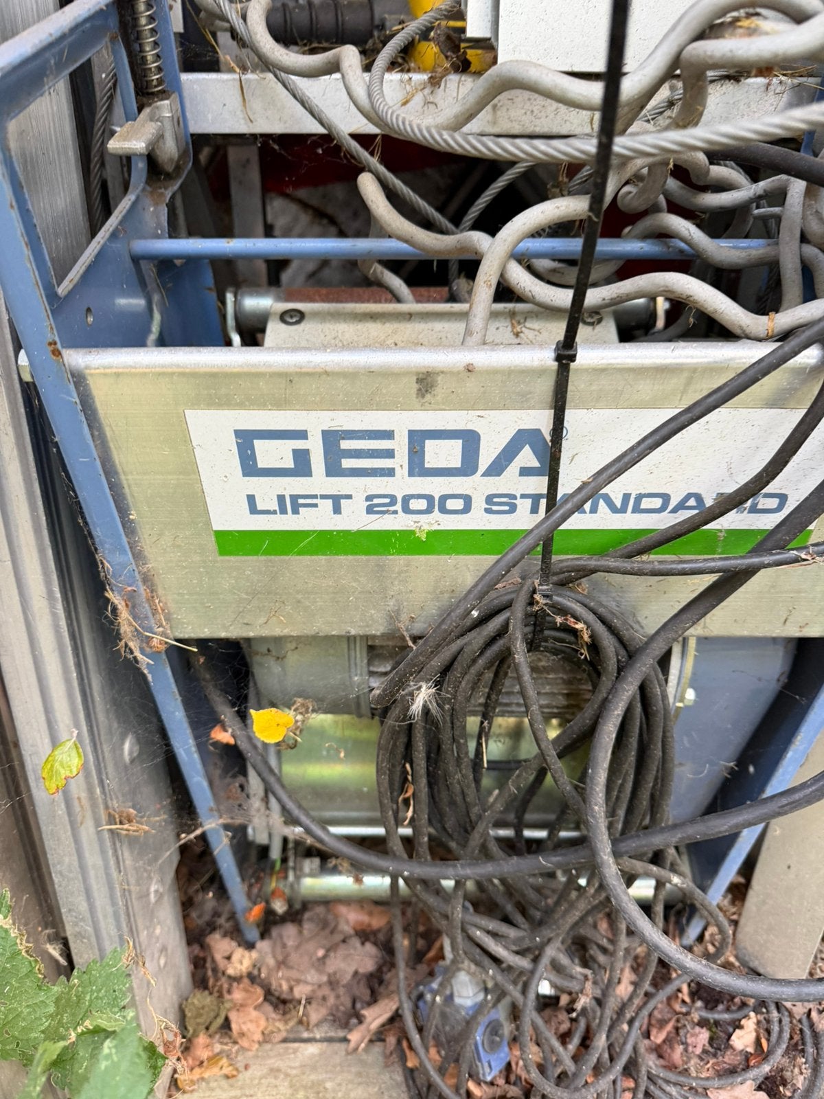Ascenseur Geda, Bricolage & Construction, Enlèvement, Comme neuf