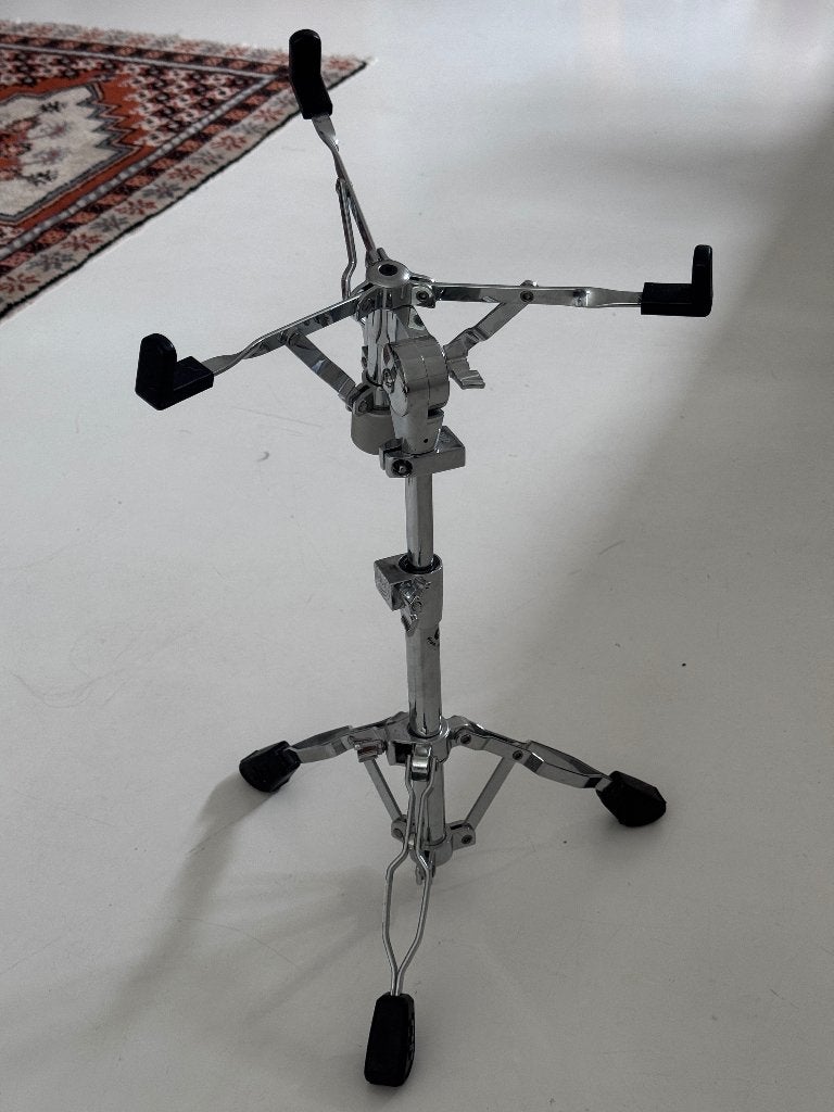 DW 3300 snare stand, Muziek en Instrumenten, Ophalen of Verzenden, Zo goed als nieuw, Overige merken