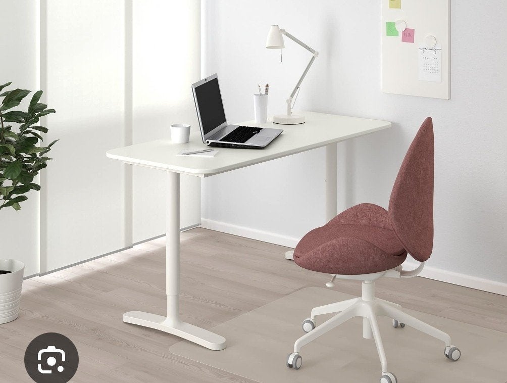 bureau ikea plus ai moins 1.60/ 80cm, Maison & Meubles, Enlèvement, Utilisé, IKEA, Blanc
