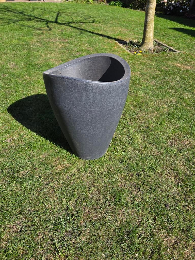 Bloempot, Tuin en Terras, Ophalen, Kunststof, Rond, Zo goed als nieuw