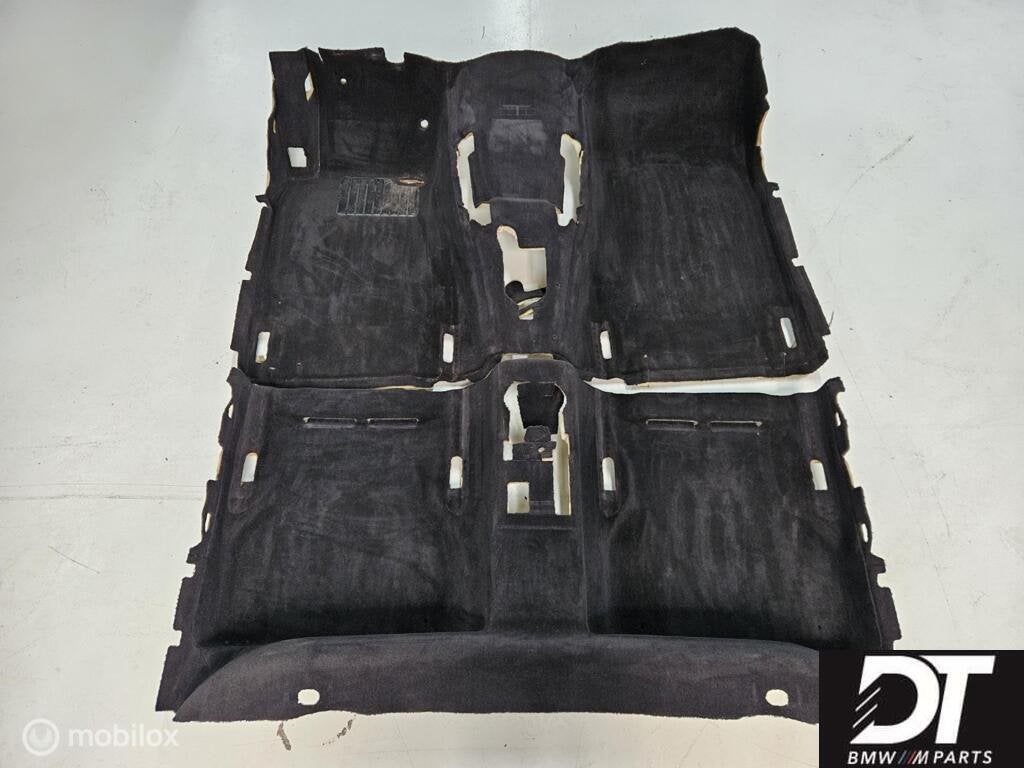 Zwart tapijt vloerbekleding mat BMW 5-serie E39 51472698227, Enlèvement, Utilisé, BMW, BMW