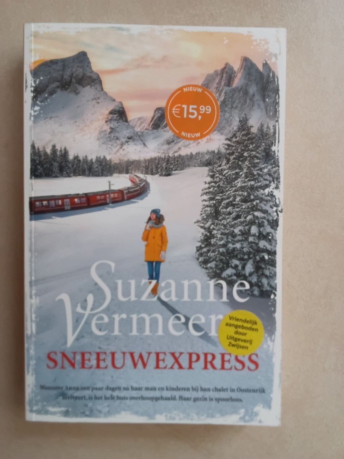 Suzanne Vermeer.Sneeuwexpress Nieuw, Boeken, Thrillers, Ophalen of Verzenden, Nieuw