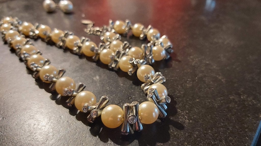 nieuwe armbanden, en andere, zilver, parelmoer, setje, Bijoux, Sacs & Beauté, Bracelets, Neuf, Enlèvement ou Envoi, Avec bracelets à breloques ou perles