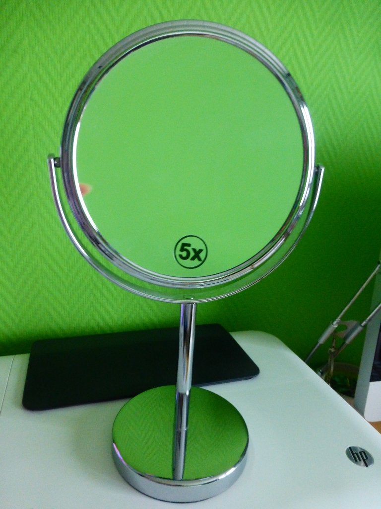 Miroir pivotant 2 faces , 1grossissant 5x, sur pied, Enlèvement ou Envoi, Neuf