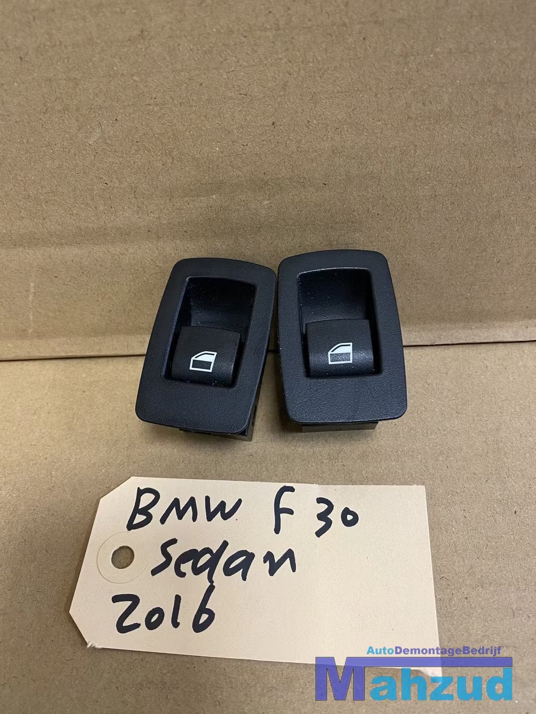 BMW 1 3 SERIE F30 F20 Raamschakelaar achter 2011-2019 920810, Petuelring 130
80788  Munich, DE, Info@bmw.de, Utilisé, BMW