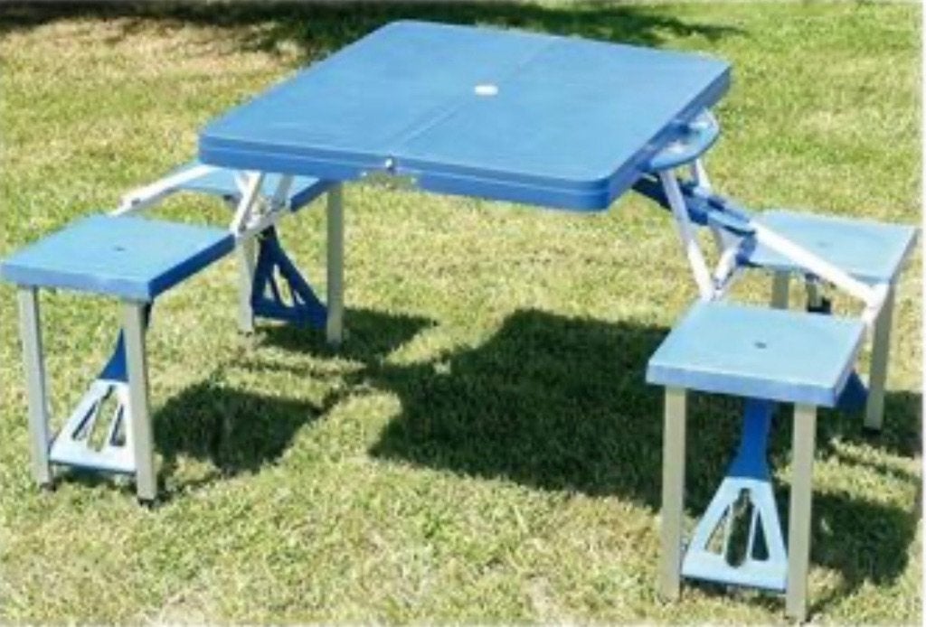 Inklapbare campingtafel met 4 zitplaatsen – blauw, Ophalen, Gebruikt, Campingtafel