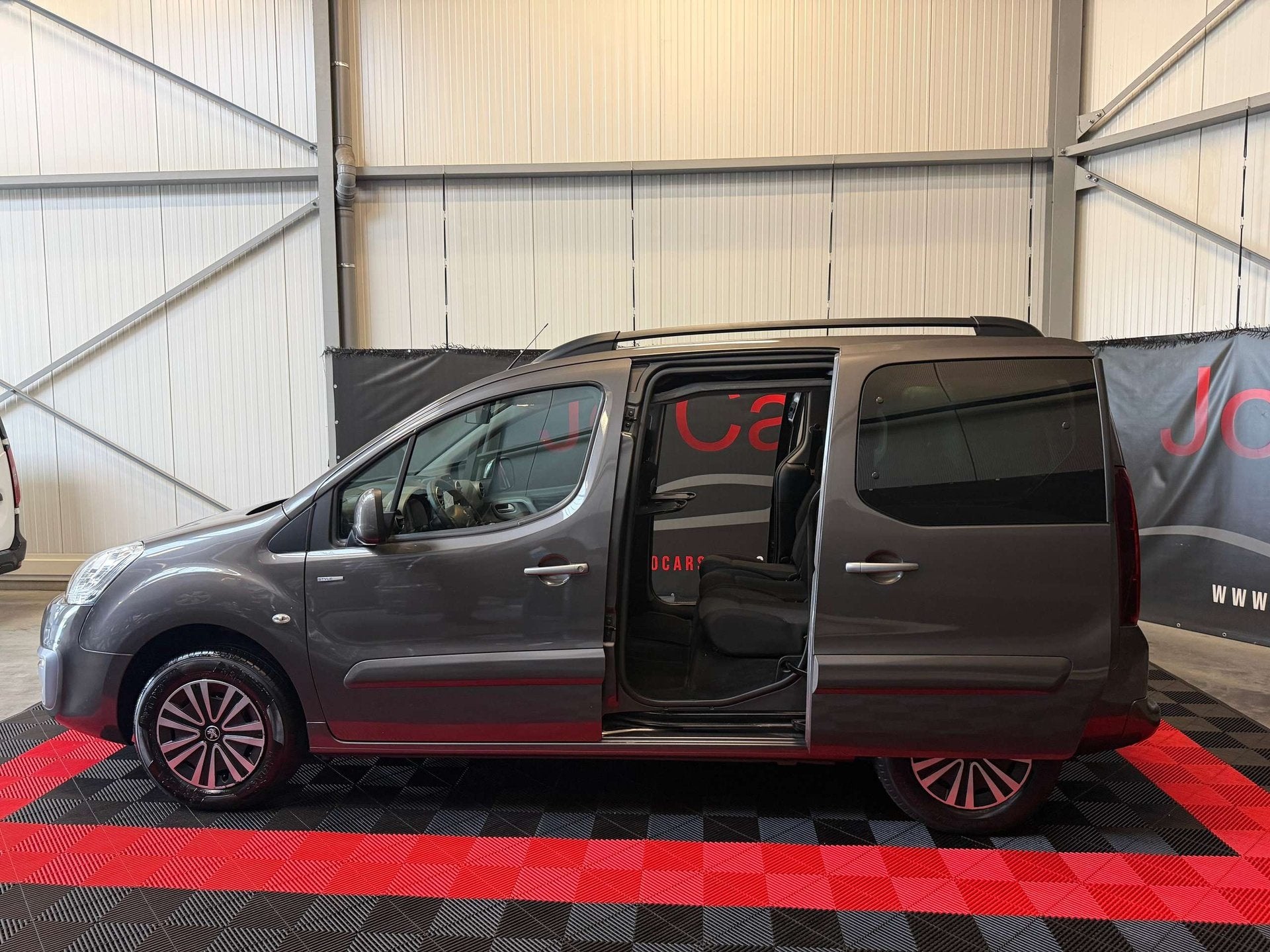 Peugeot Partner Tepee/Cc/Pdc/Navi/Airco/1 st eigenaar !, Dealer onderhouden, Stof, Gebruikt, 1199 cc