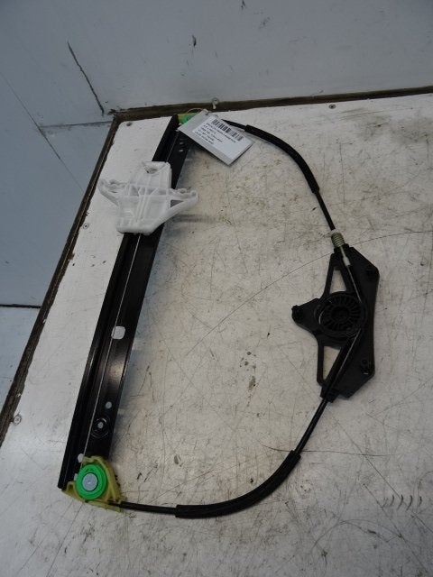 MECANISME VITRE ARRIÈRE DROIT Skoda Octavia Combi (5EAC), Utilisé, Skoda