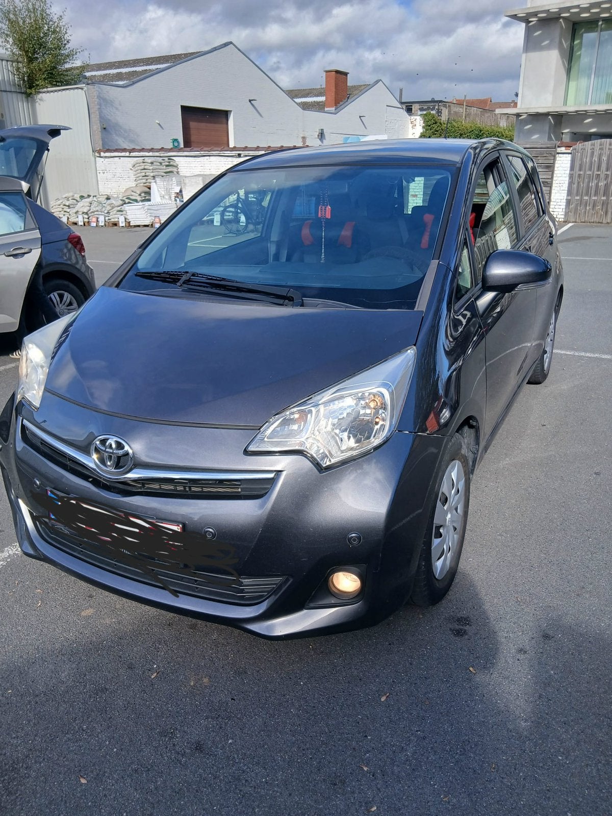 Te Koop of Te Ruil: Toyota Verso 2013 (Automaat) Motor: 1.3, Autos : Divers, Enlèvement, Automatique, Toyota