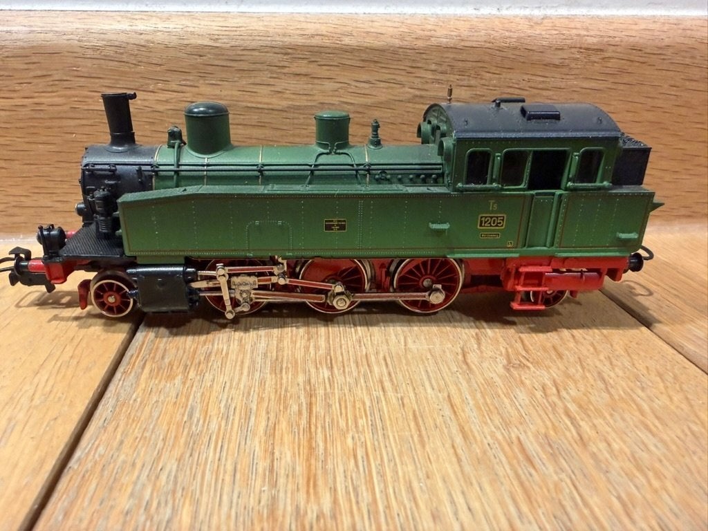 Locomotive à vapeur Märklin HO 3313 avec boîte, Hobby & Loisirs créatifs, Trains miniatures | HO, Analogique, Enlèvement ou Envoi