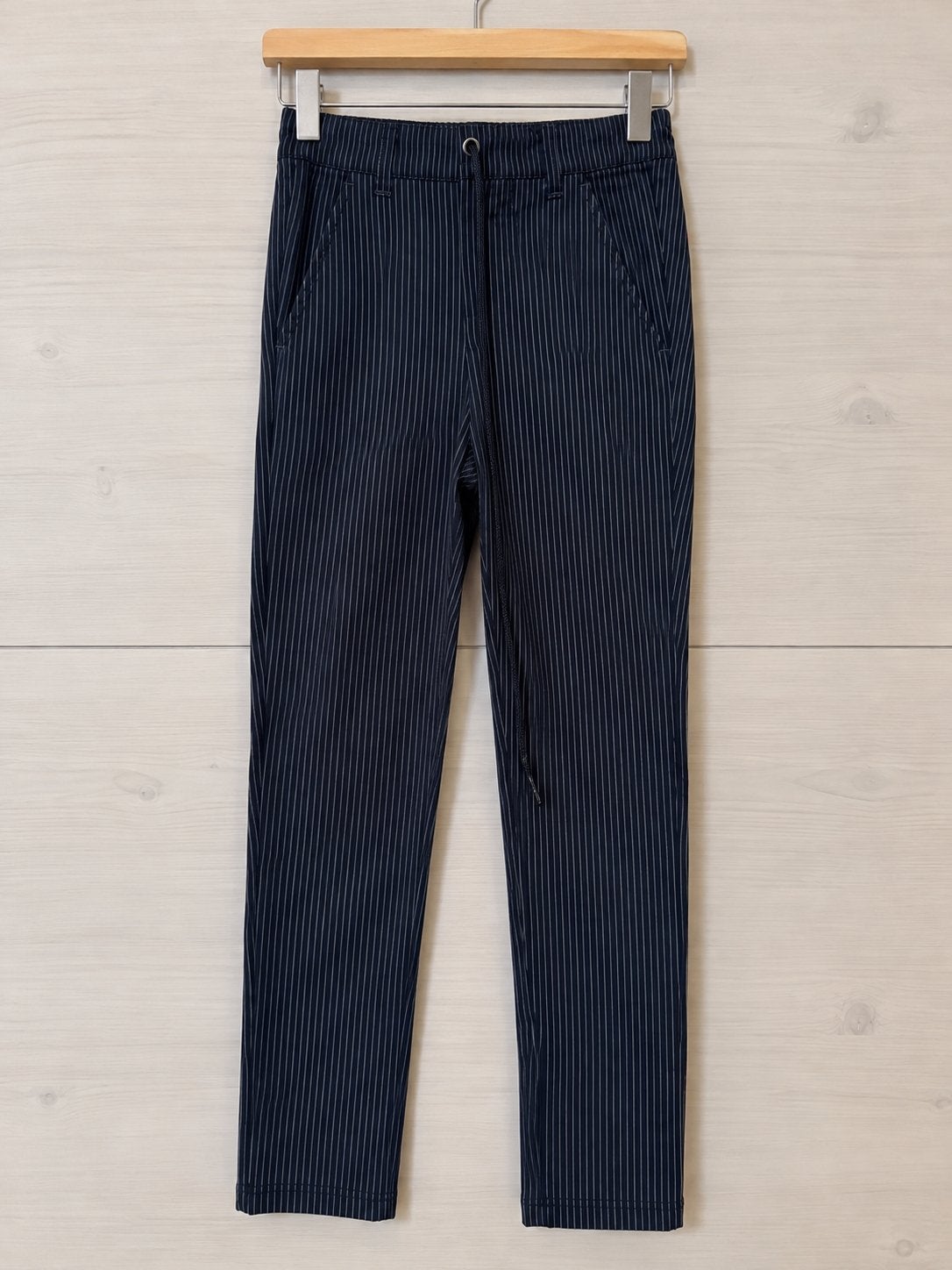 Red + Blue jongens broek zachte gestreepte stof als nieuw, Enfants & Bébés, Enlèvement ou Envoi, Comme neuf