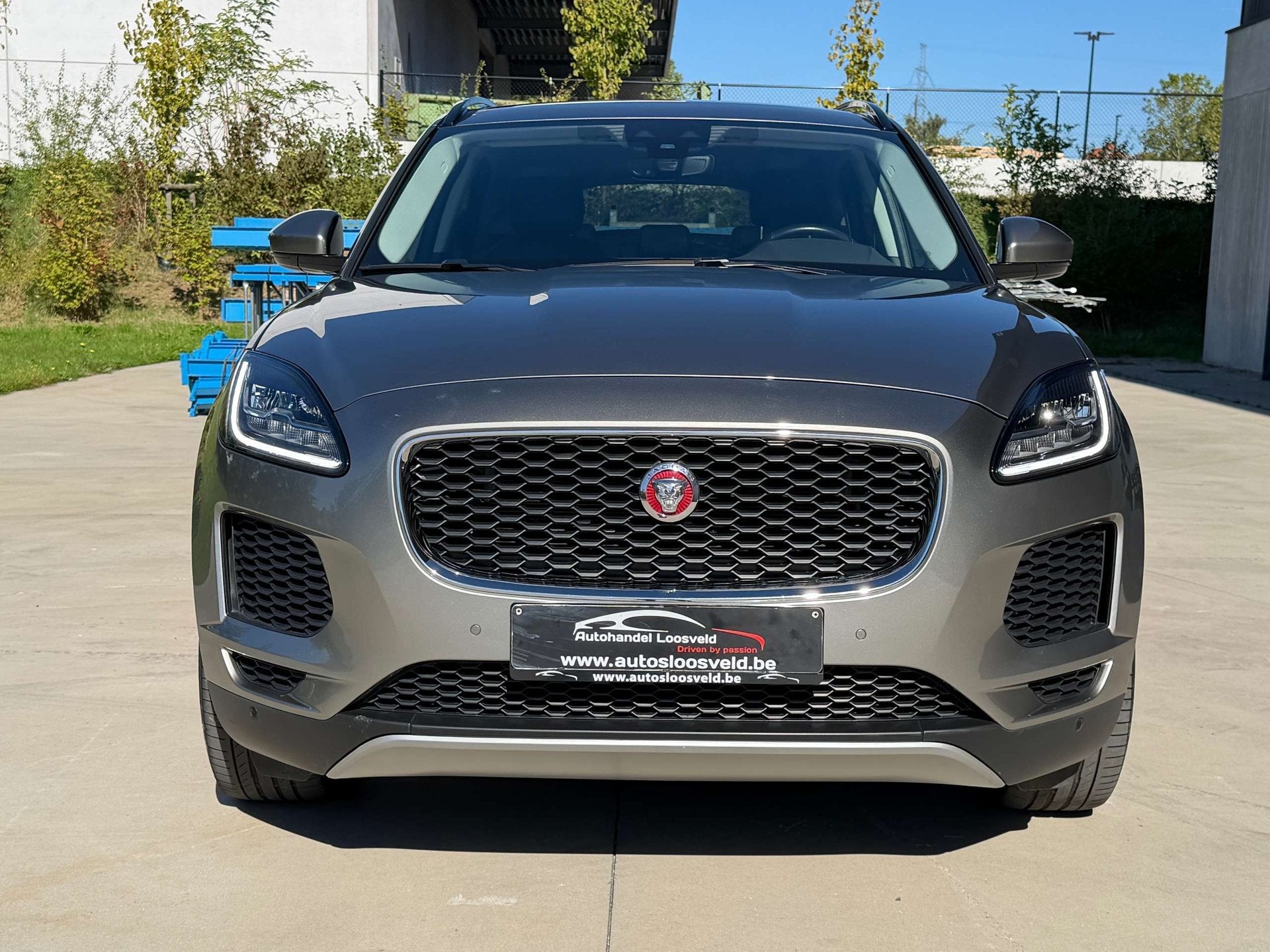 Jaguar E-Pace 2.0 T AWD S Euro 6d/ PANO/ CARPLAY/ LEDER/ CAM, Auto's, Automaat, Gebruikt, Bedrijf, 5 zetels