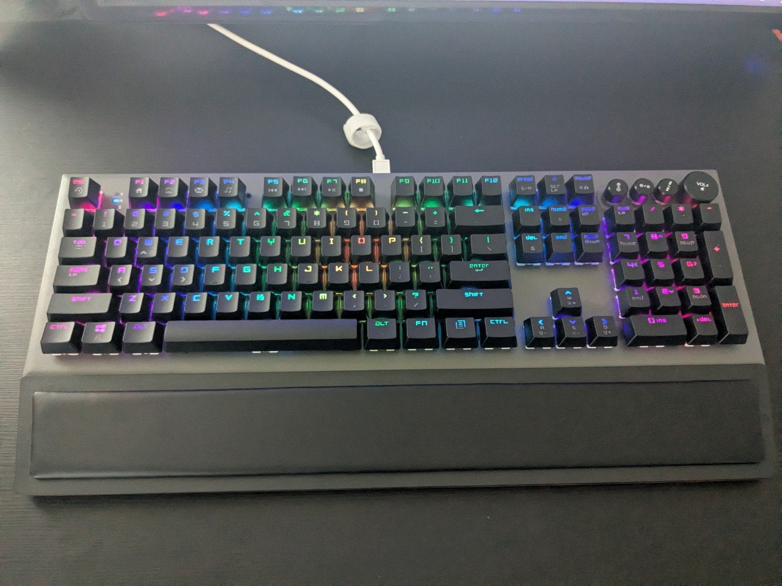 Mechanisch Toestenbord met Polssteun (nieuw), Nieuw, Ophalen of Verzenden, Qwerty, Magic refiner