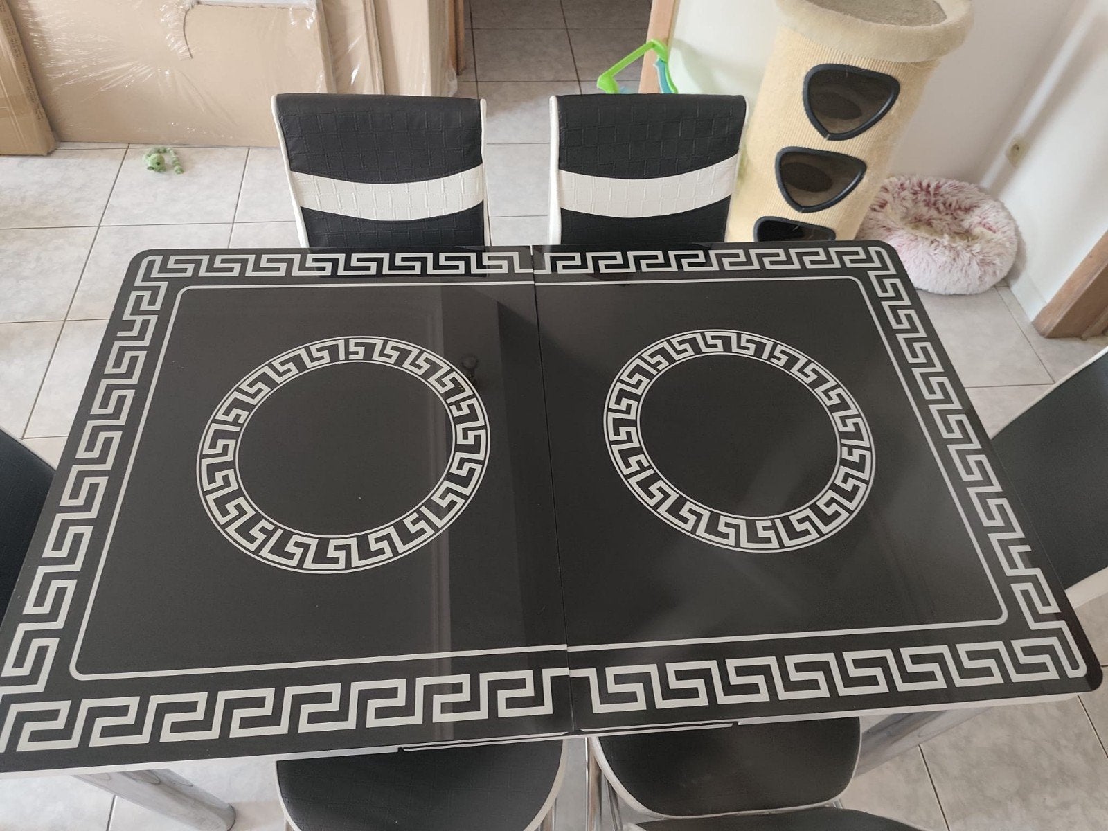 uitschuifbare glazen eettafel met 6 stoelen, Huis en Inrichting, Ophalen, Zo goed als nieuw, Glas
