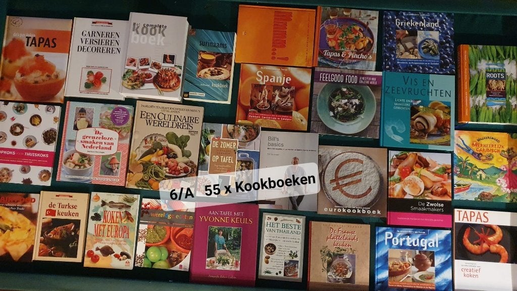Grote partij van 55 kookboeken (Ottolenghi, Herrie etc.), Boeken, Ophalen, Gelezen