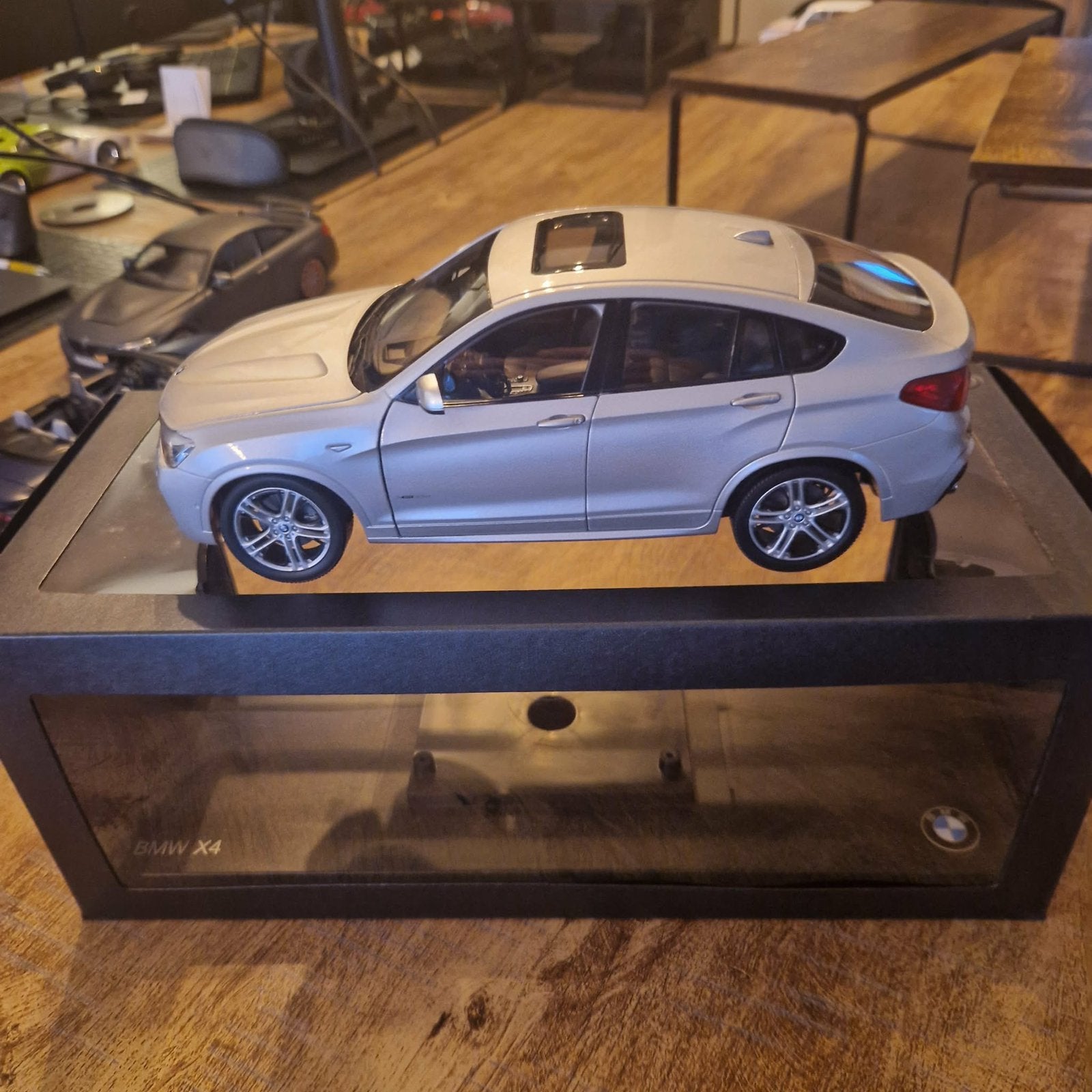 1/18 BMW X4 - Paragon, Ophalen of Verzenden, Nieuw, Auto
