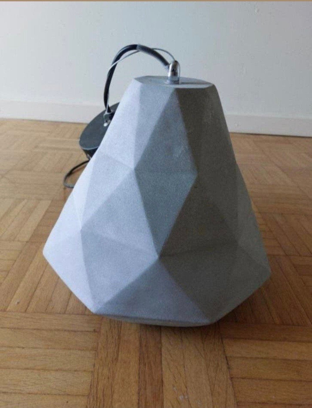 4 nouvelles lampes suspendues, Enlèvement