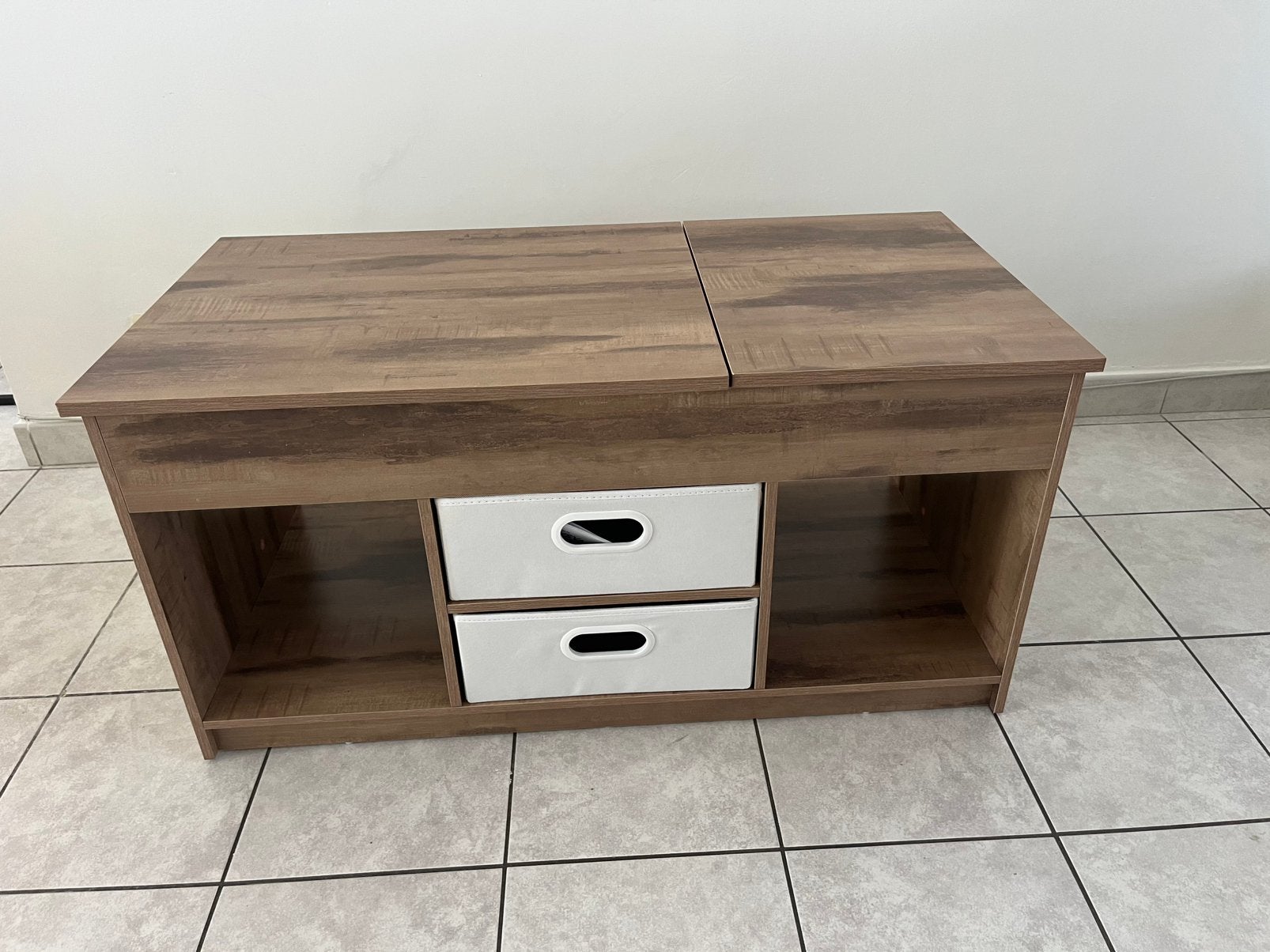 Table basse, Enlèvement, Utilisé