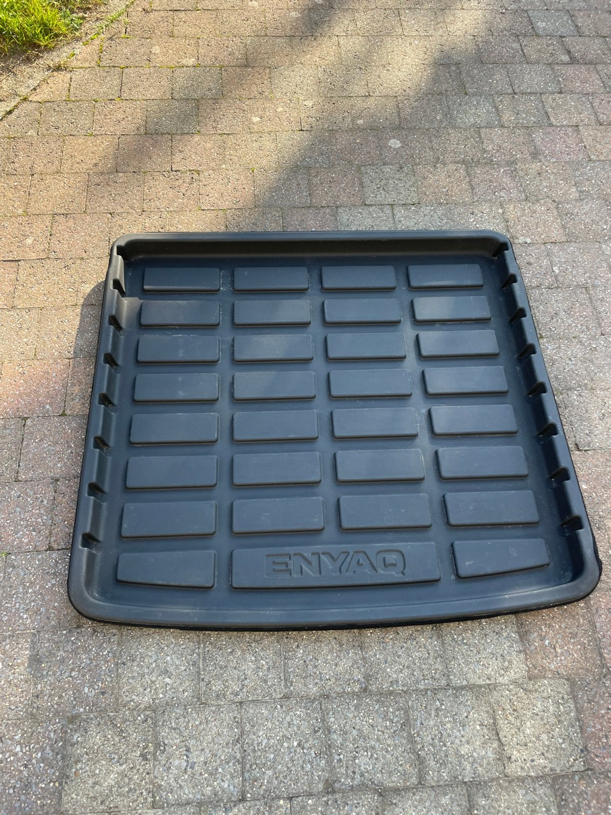 Originele Skoda Enyaq kofferbakmat / kofferruimbak, Auto diversen, Ophalen, Zo goed als nieuw