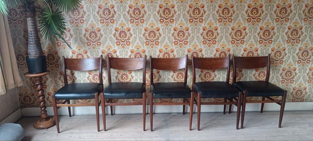 Cees Braakman voor Pastoe set van 5 stoelen, Enlèvement