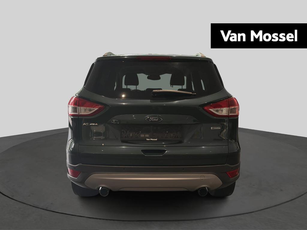 Ford Kuga 4x4 - PDC - Titanium - Unieke kleur, Auto's, Automaat, Euro 5, Gebruikt, 4 cilinders