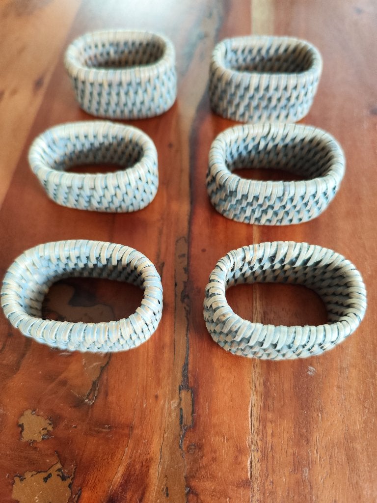 Rotan, ovalen servetringen, Ophalen of Verzenden, Nieuw