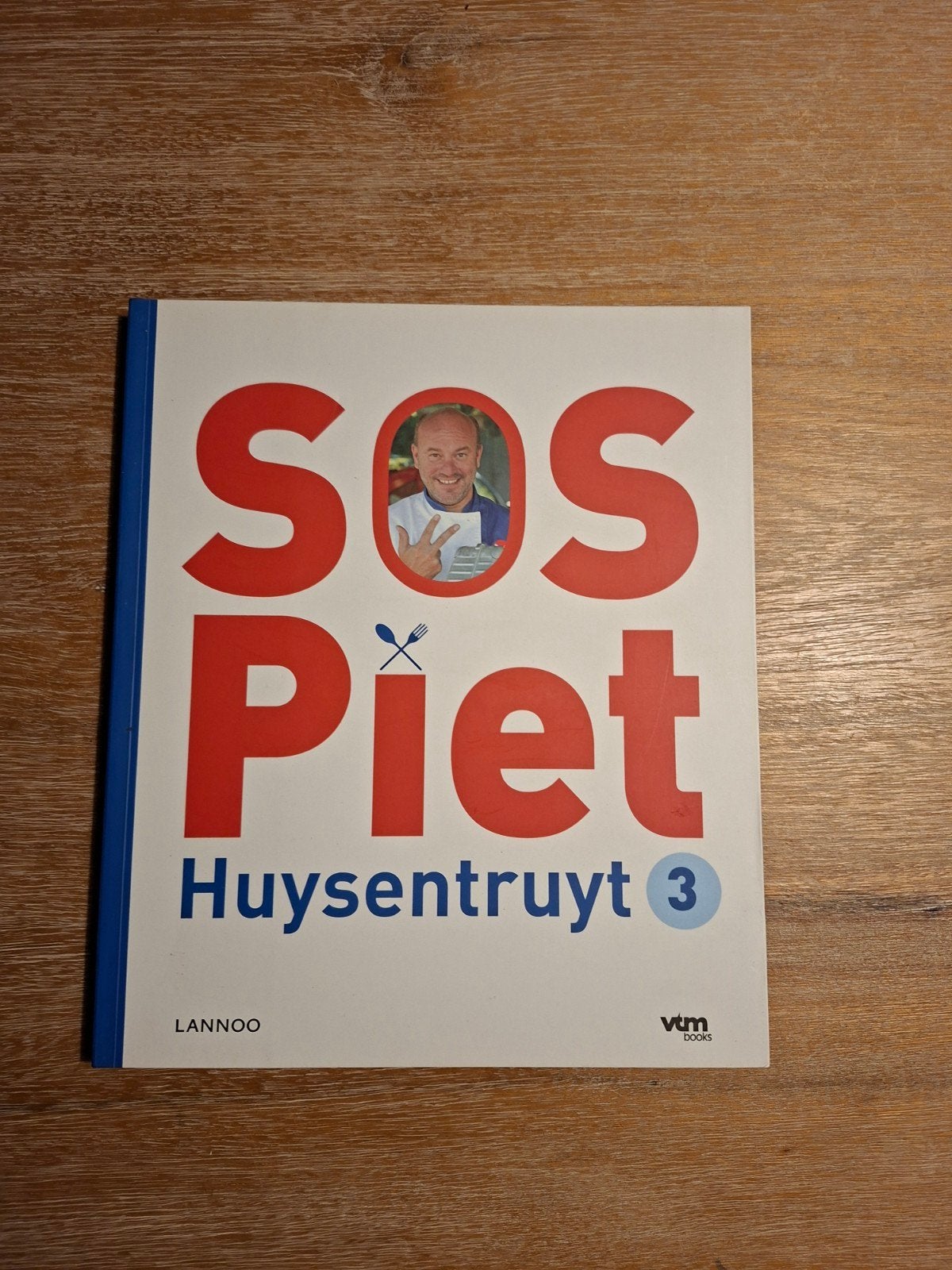 Boek SOS Piet 3 - Piet Huysentruyt, Ophalen of Verzenden, Zo goed als nieuw