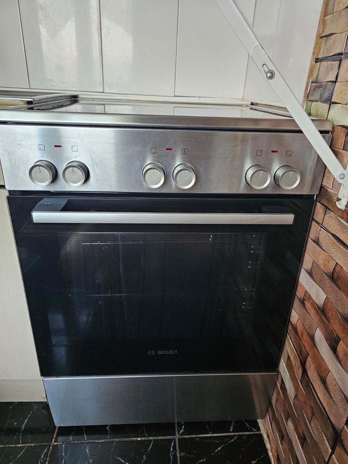 Glasplaat met oven, Elektronische apparatuur, Ophalen