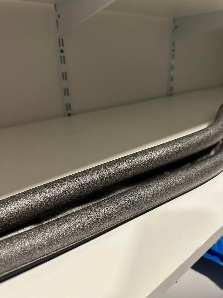 Mousse tegen tocht onder een deur, Huis en Inrichting, Woonaccessoires | Deurstoppers, Ophalen, Nieuw