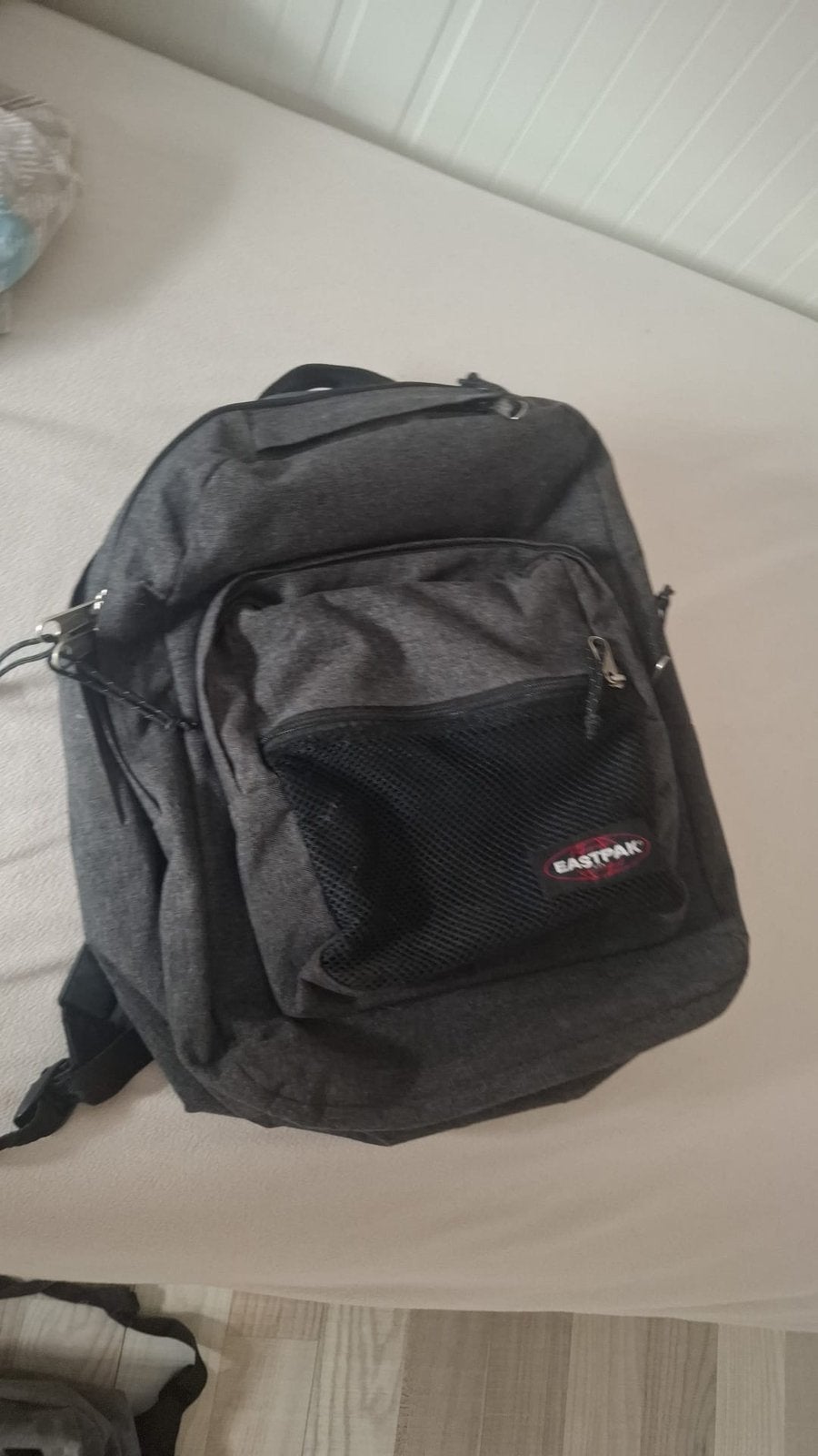 Donker grijzr eastpak, Ophalen, Zo goed als nieuw, Eastpak