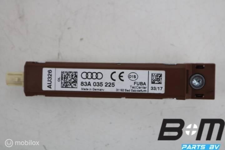 Antenneversterker links boven Audi Q3 F3 83A035225, Auto diversen, Autoradio's, Gebruikt