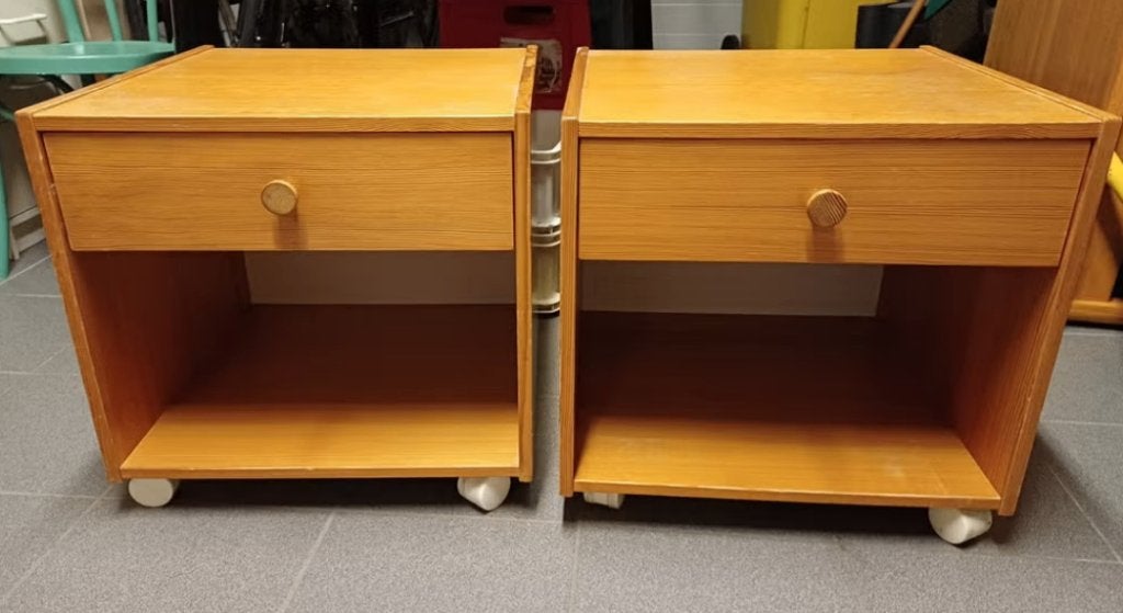 2 tables de chevet, Enlèvement, Utilisé, Bois, 45 à 65 cm