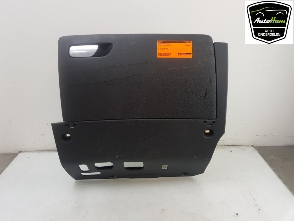 COMPARTIMENT A GANTS Audi A3 Limousine (8VS / 8VM), Utilisé, Audi